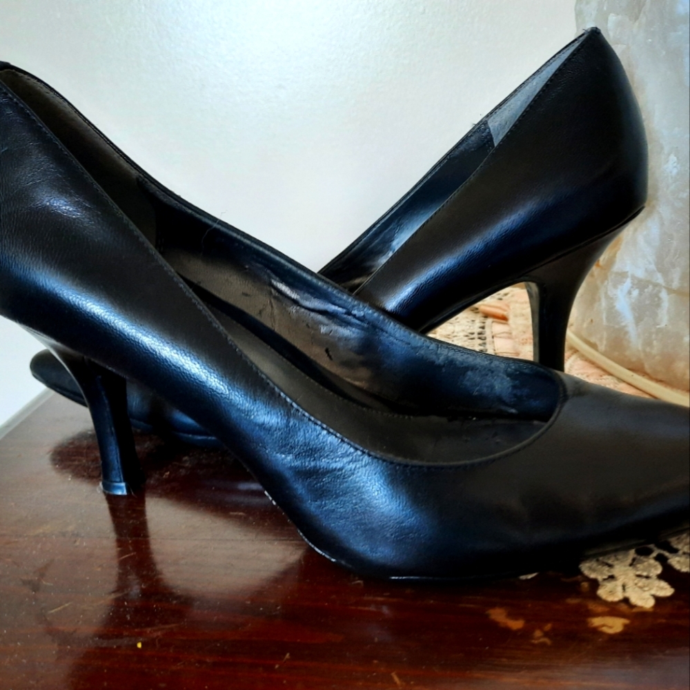 High heels shoes